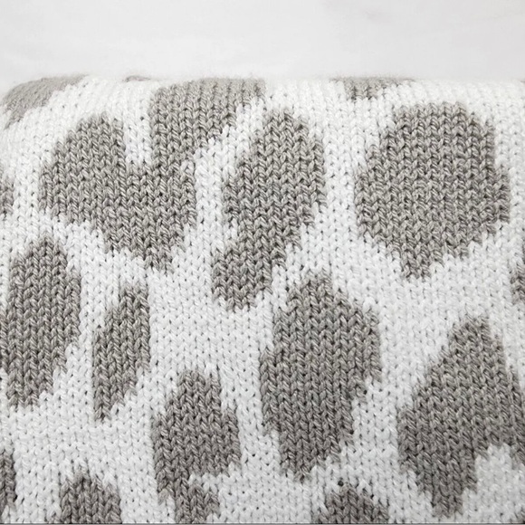 ❤️❤️Hudson Park Collection Key Knit Throw Blanket, Charcoal - Picture 3 of 4